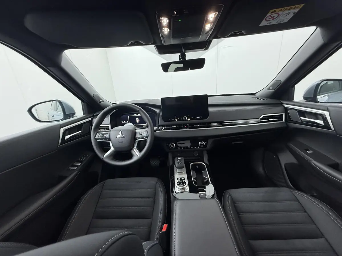 2.4 PHEV Business Edition | 8 Jaar Garantie! | Stoelverwarming | Adaptieve cruise control | Dodehoekdetectie