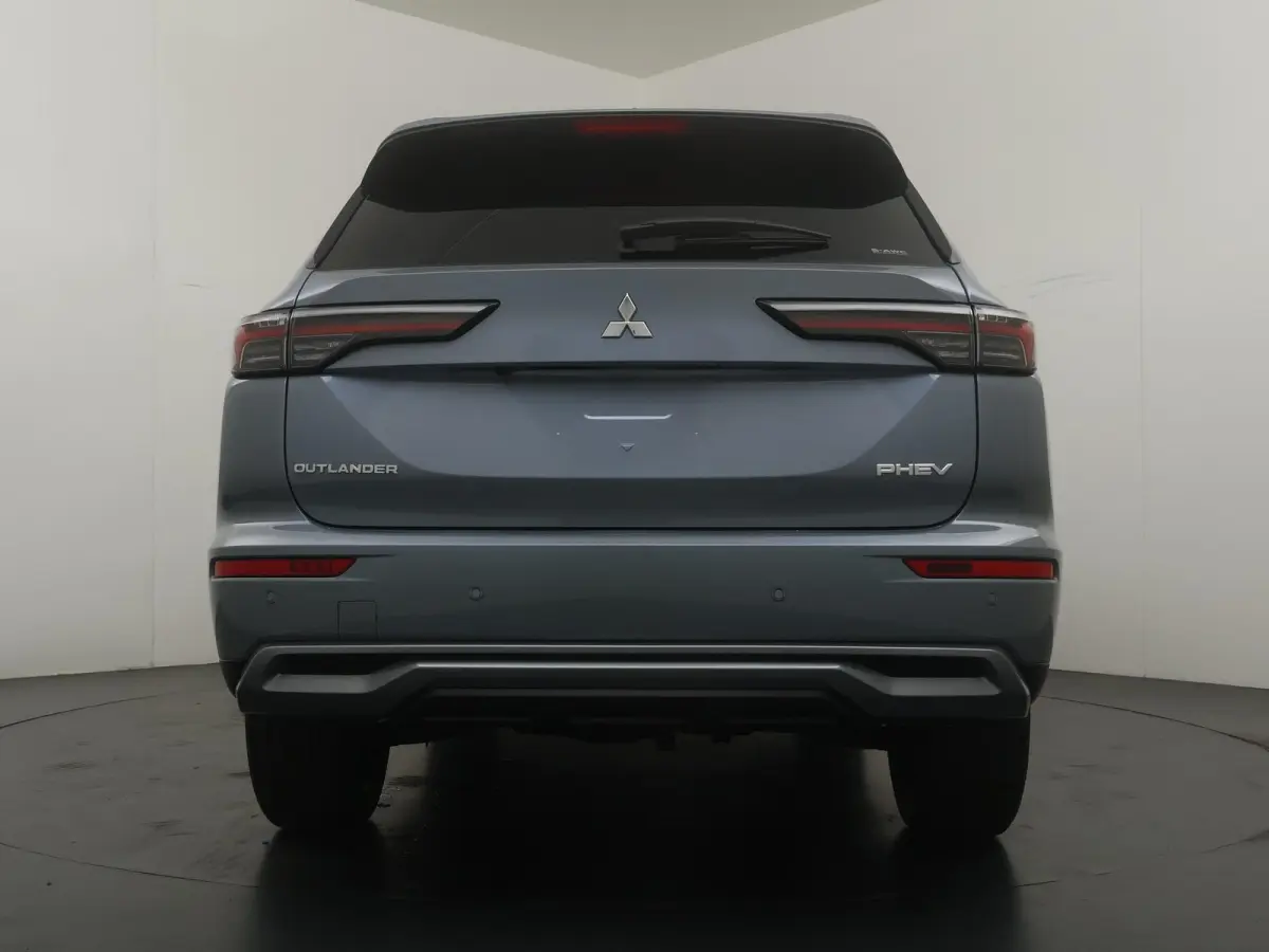 2.4 PHEV Business Edition | 8 Jaar Garantie! | Stoelverwarming | Adaptieve cruise control | Dodehoekdetectie