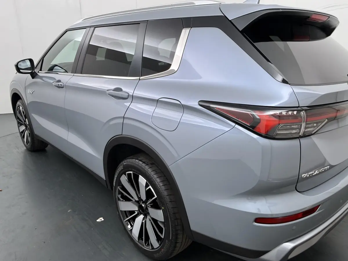 2.4 PHEV Business Edition | 8 Jaar Garantie! | Stoelverwarming | Adaptieve cruise control | Dodehoekdetectie