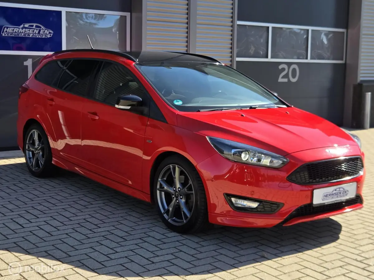 1.5 ST-Line Red Edition