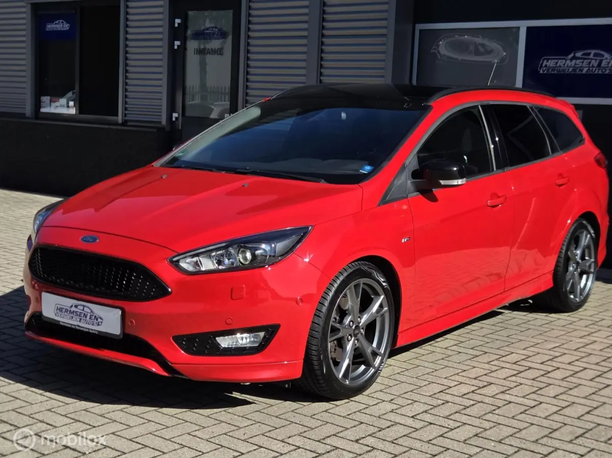 1.5 ST-Line Red Edition