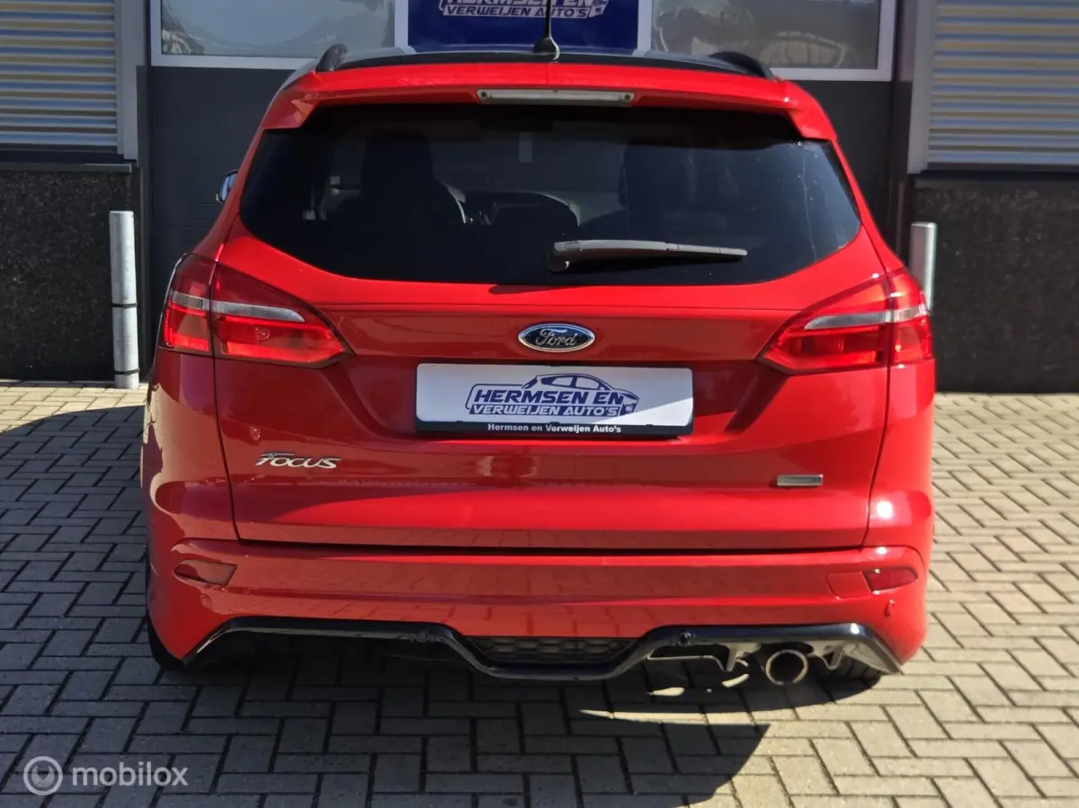 1.5 ST-Line Red Edition