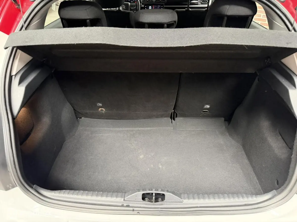 1.6 BlueHDi Shine Eerste eigenaar!