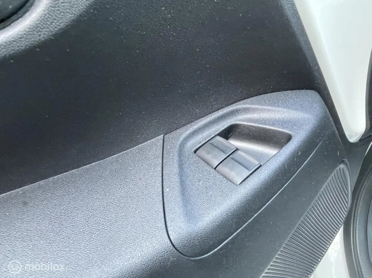 1.0 e-VTi Active | NL Auto | Incl BTW | Airco | 5Drs |