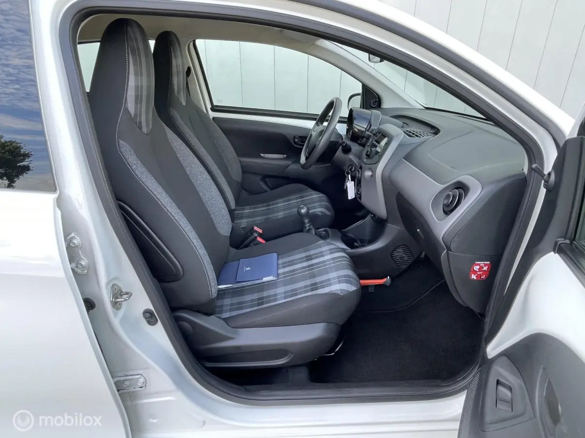 1.0 e-VTi Active | NL Auto | Incl BTW | Airco | 5Drs |
