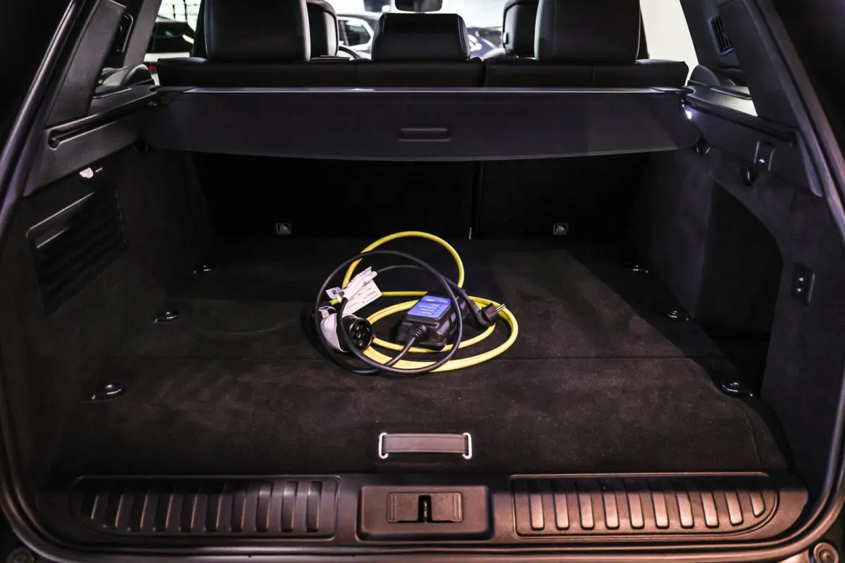 P400e HSE Dynamic|HUD|Pano|ACC