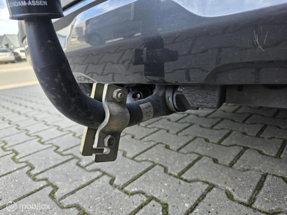 1.6 E-Tech Plug-in Hybrid 160 Initiale Paris
