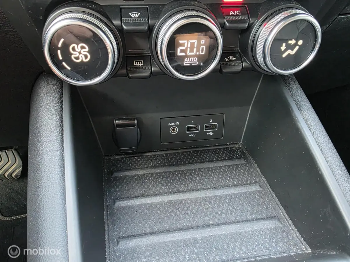 1.6 E-Tech Plug-in Hybrid 160 Initiale Paris