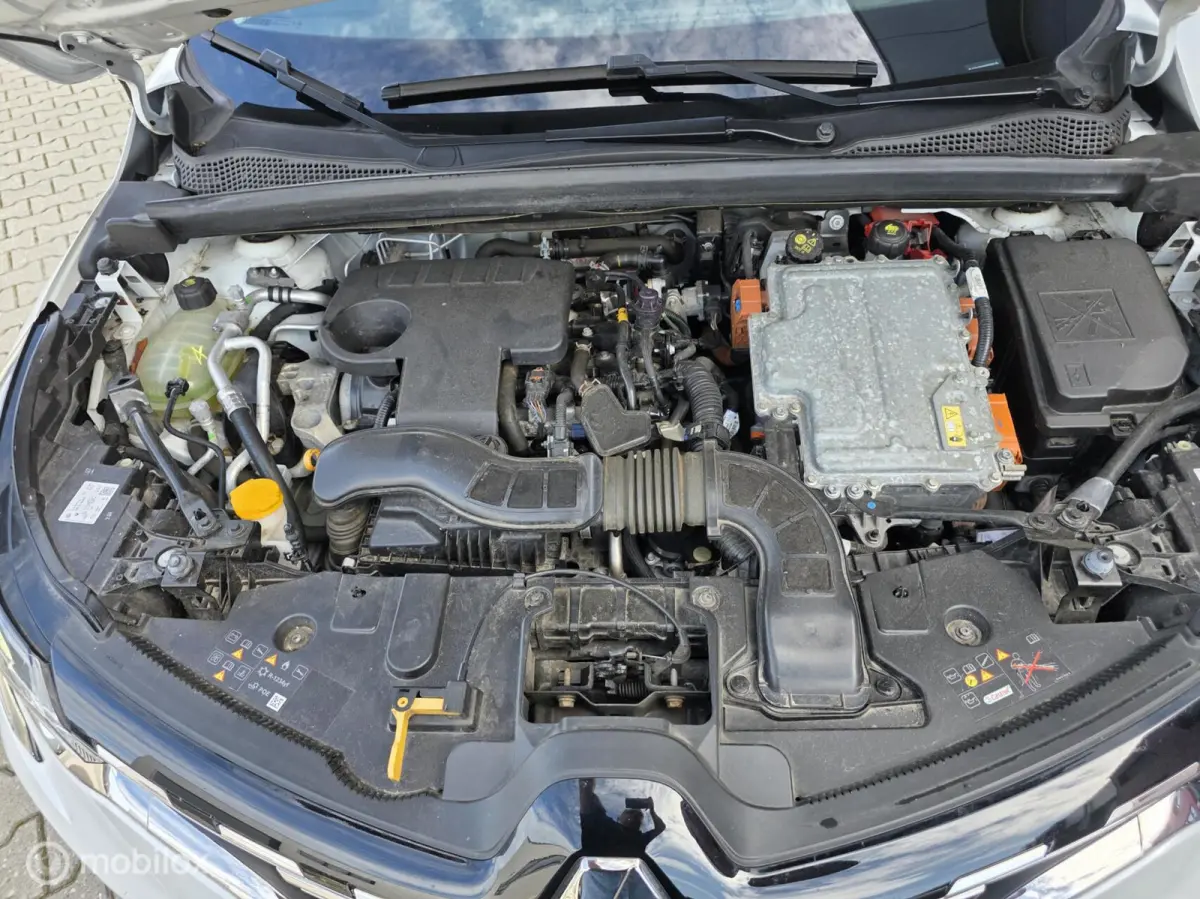 1.6 E-Tech Plug-in Hybrid 160 Initiale Paris