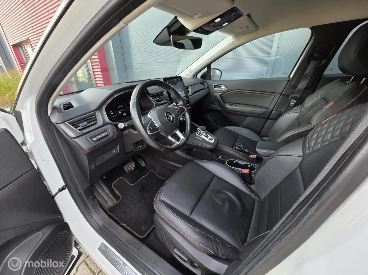 1.6 E-Tech Plug-in Hybrid 160 Initiale Paris