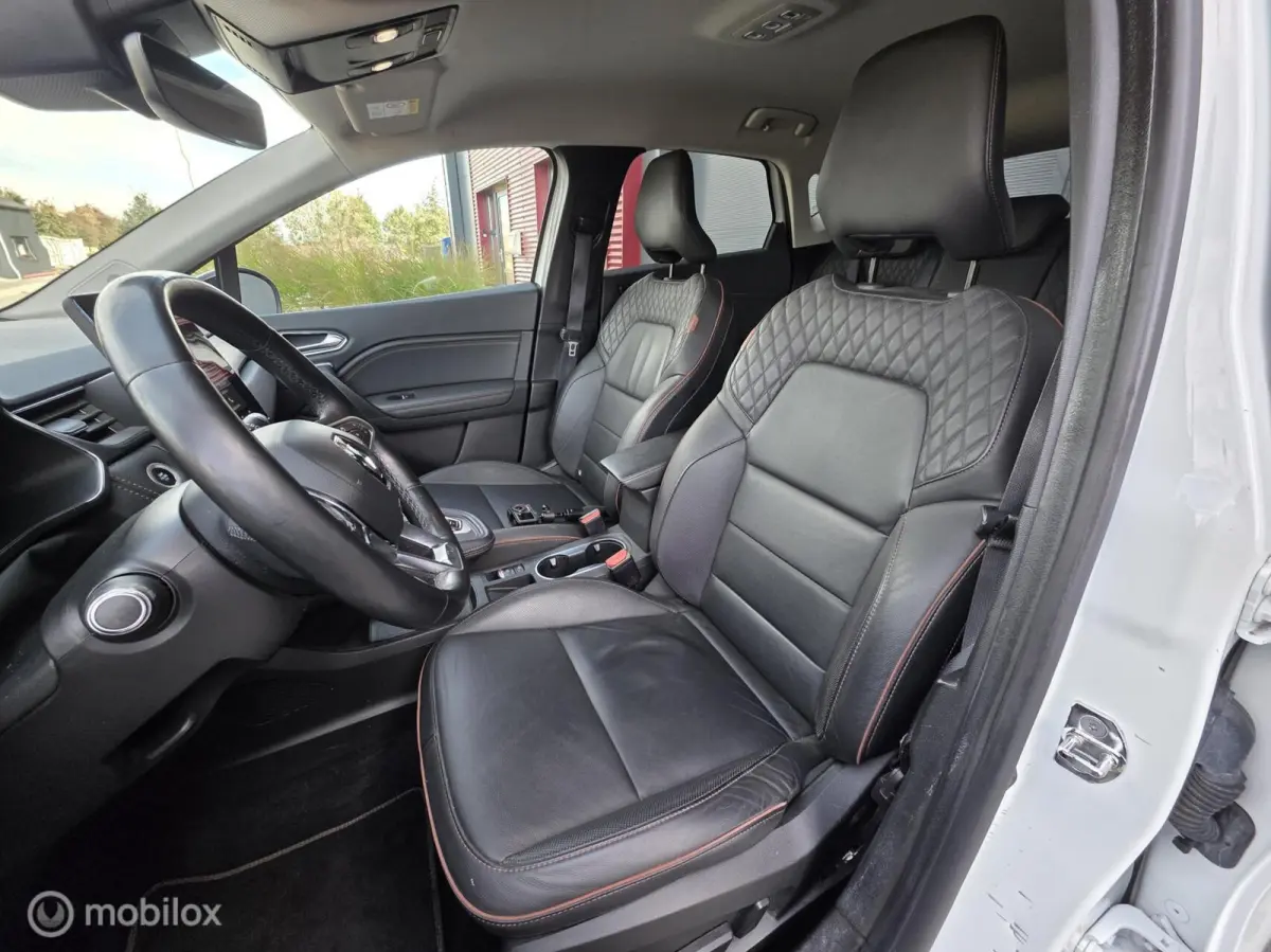 1.6 E-Tech Plug-in Hybrid 160 Initiale Paris