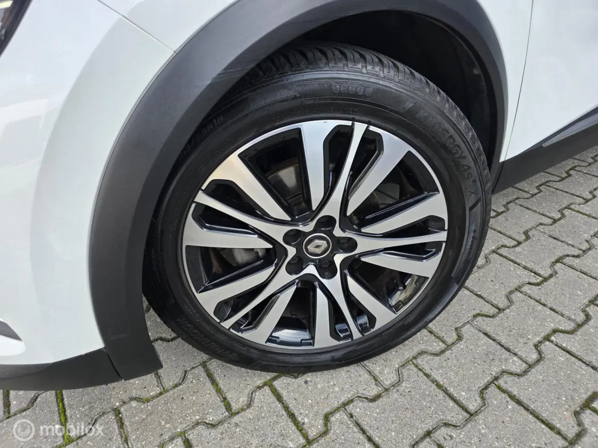 1.6 E-Tech Plug-in Hybrid 160 Initiale Paris