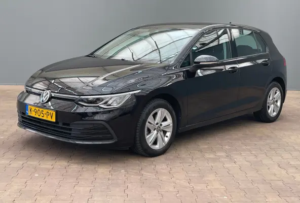 1.0 eTSI Life Business 16" Lichtmetaal | Parkeersensoren Voor + Achter | Climate Control | LED | Draadloze Carplay | Airco (automatisch) | Apple Carplay/Android Auto|telefoonintegratie premi