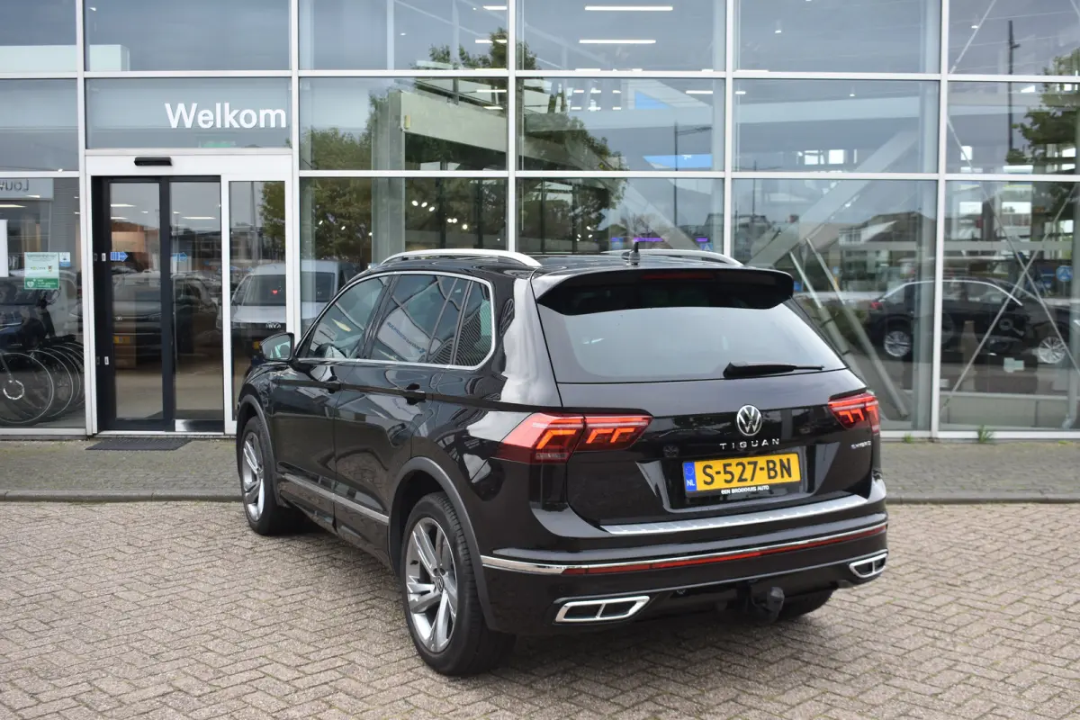 1.4 TSI eHybrid 245PK R-Line Business+ | TREKHAAK | NAVIGATIE | SCM ALARMKLASSE 3 | ADAPT. CRUISE | ELEKTR. A. KLEP | 19 INCH