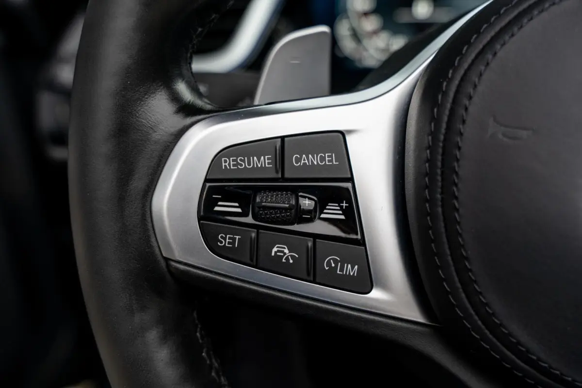 M40i High Executive *Frozen Grey* H&K* Vol*