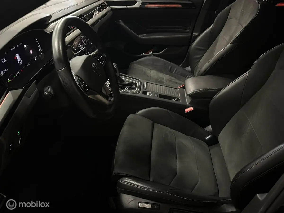 1.4 TSI eHybrid R-Line Business+