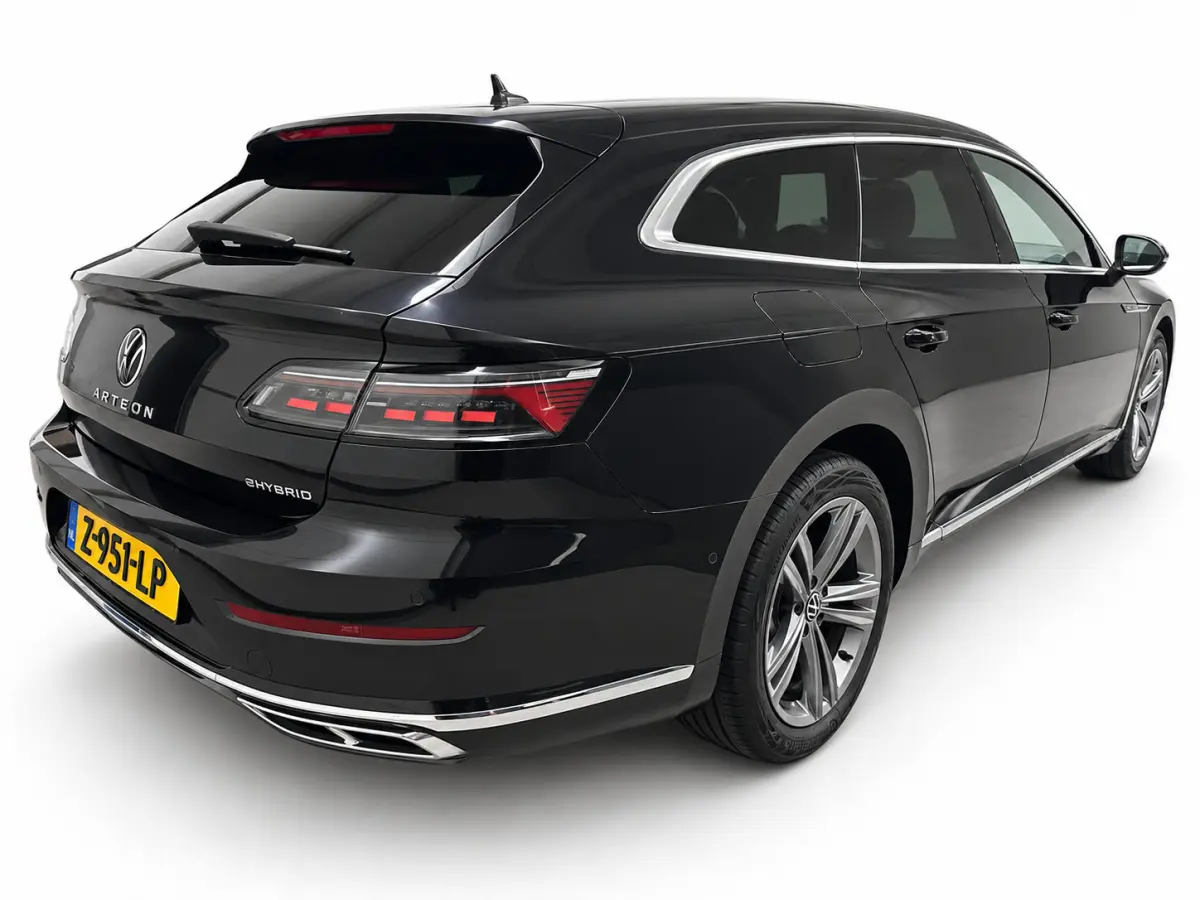 1.4 TSI eHybrid R-Line Business+