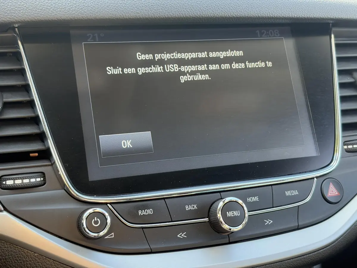 1.4 Turbo Online Edition ✓150pk✓2e Eigenaar✓Camera✓Carplay✓Navi✓Pdc V+A✓Stoelverw✓Stuurverw✓Clima✓Cruise✓Lm velgen✓6 Bak✓Comfortstoelen✓Dealer Onderhouden✓N.A.P