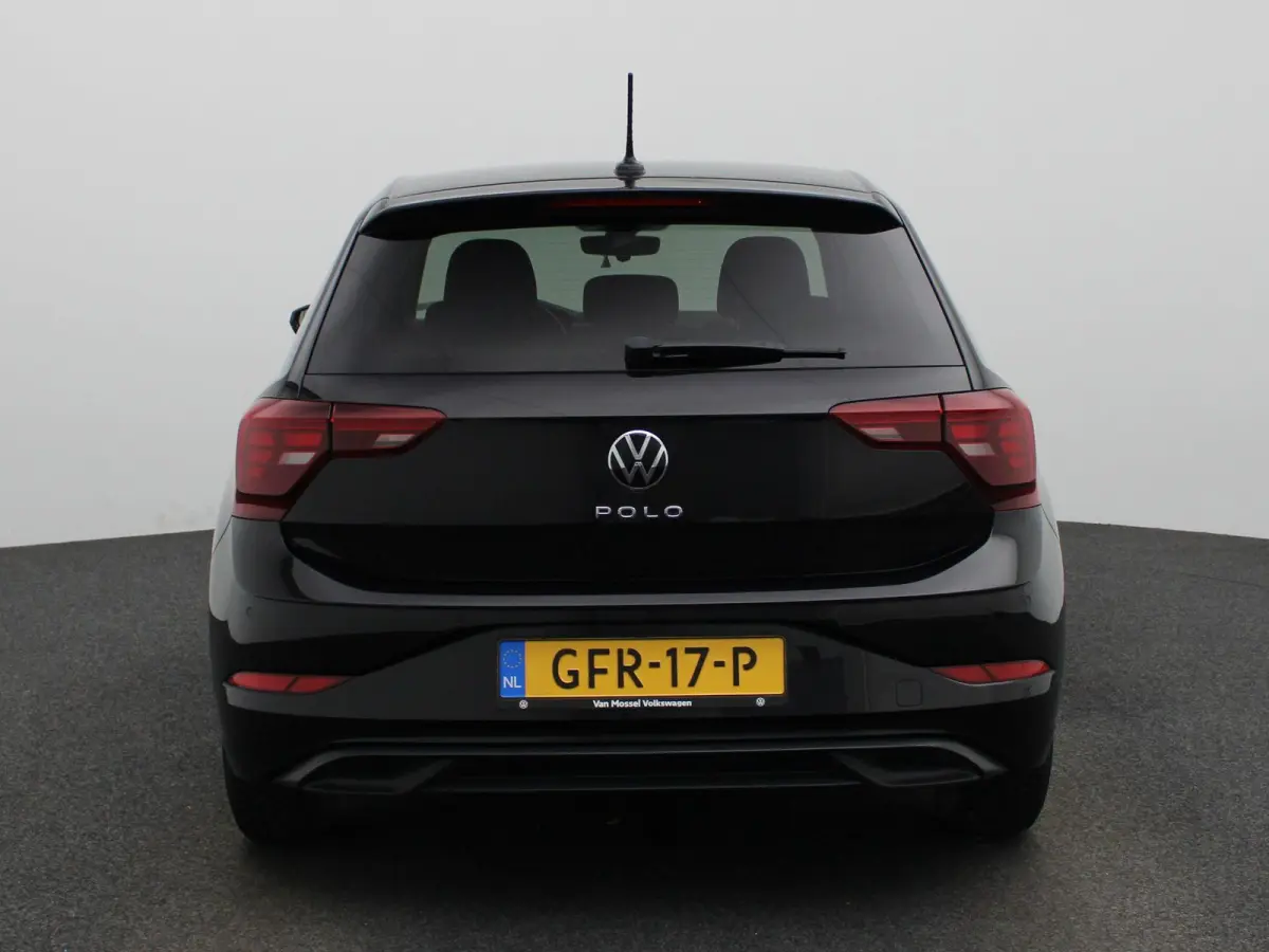 1.0 TSI Life Edition | Automaat | Apple Carplay / Android Auto | Achteruitrijcamera | Parkeersensoren | Lichtmetalen velgen |