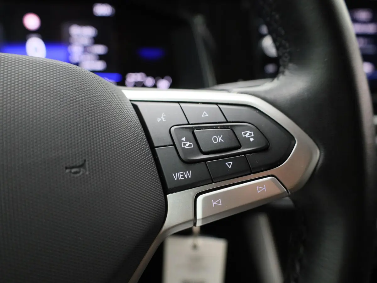 1.0 TSI Life Edition | Automaat | Apple Carplay / Android Auto | Achteruitrijcamera | Parkeersensoren | Lichtmetalen velgen |