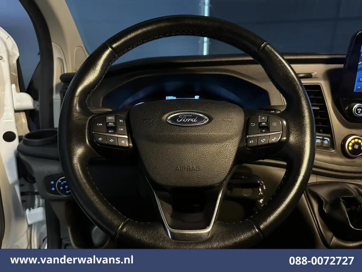 2.0 TDCI 105pk L2H1 Euro6 Airco | Camera | Navigatie | LED | Apple Carplay Cruisecontrol, Stoelverwarming, Verwarmde Voorruit, Parkeersensoren, Bijrijdersbank
