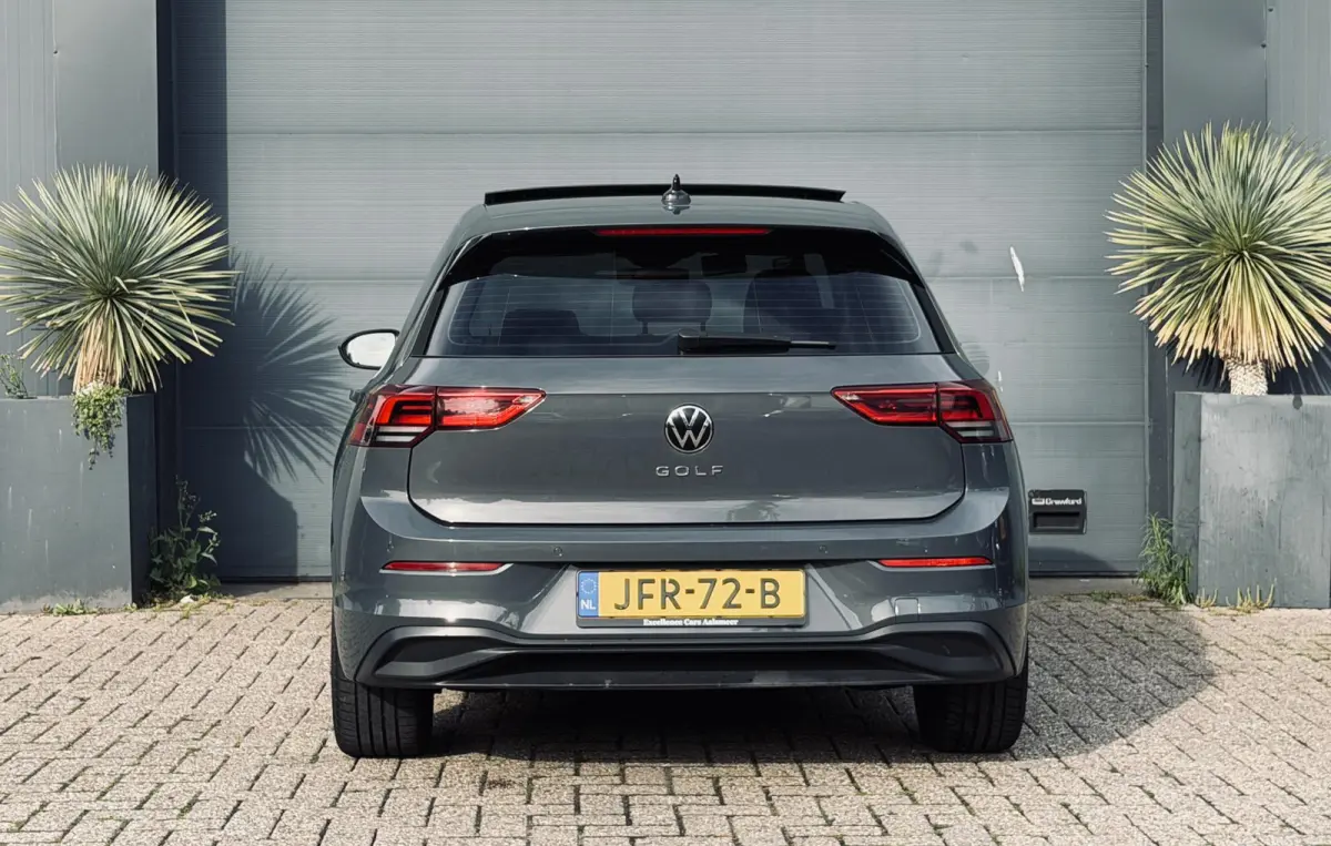 1.0 TSI Life Pano/Navi/