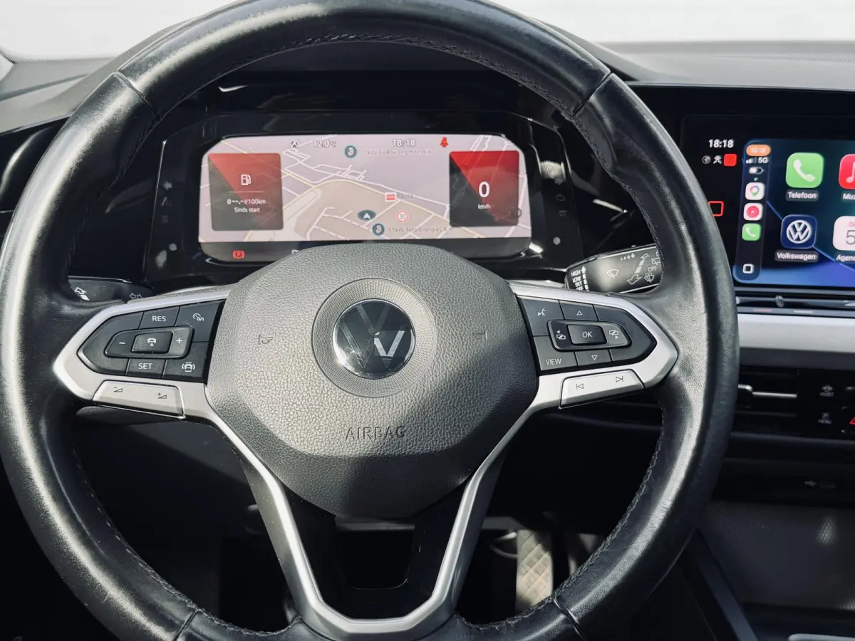 1.0 TSI Life Pano/Navi/