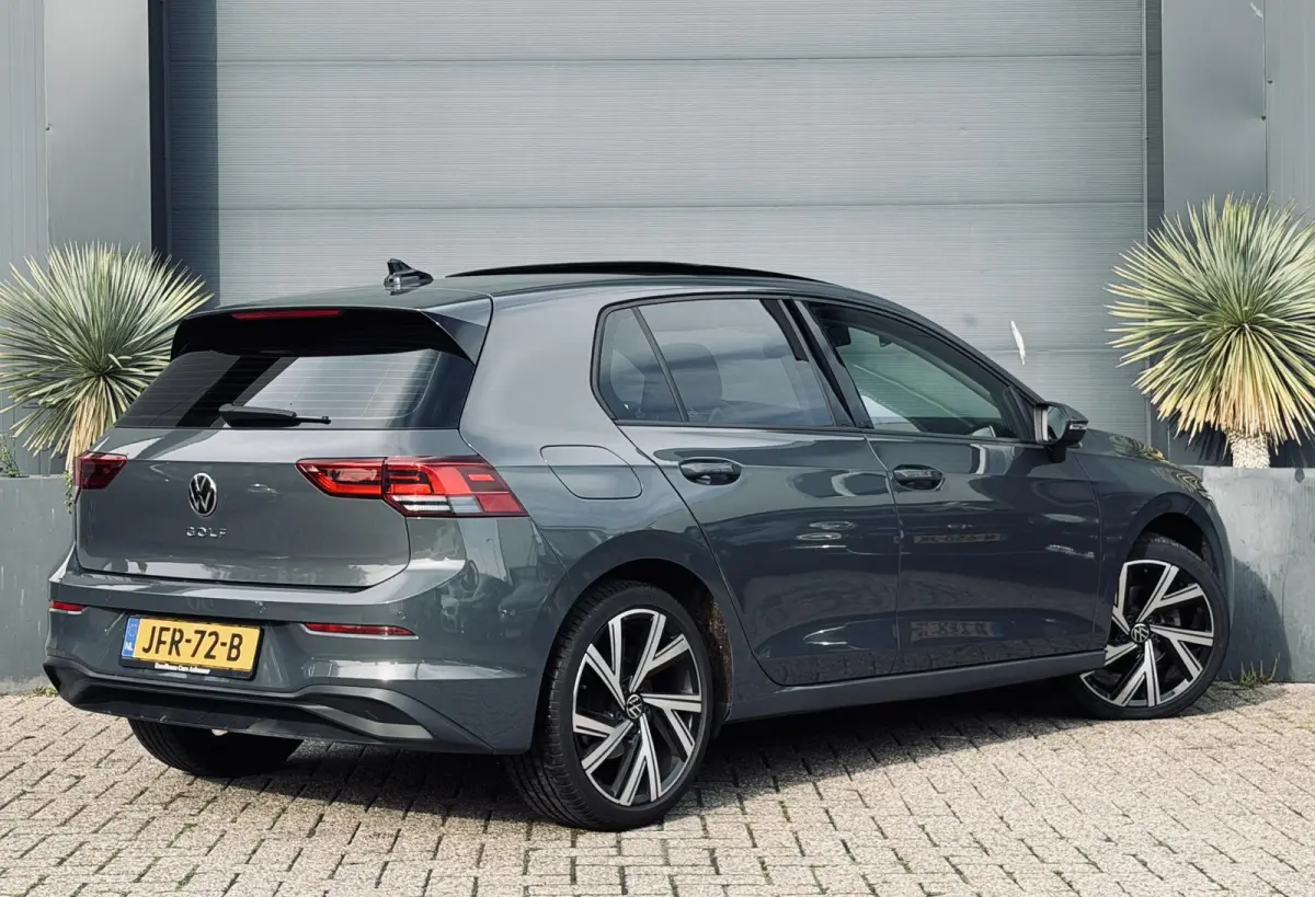 1.0 TSI Life Pano/Navi/