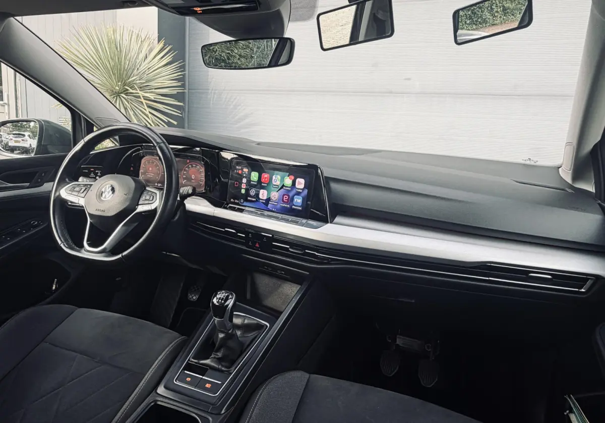 1.0 TSI Life Pano/Navi/