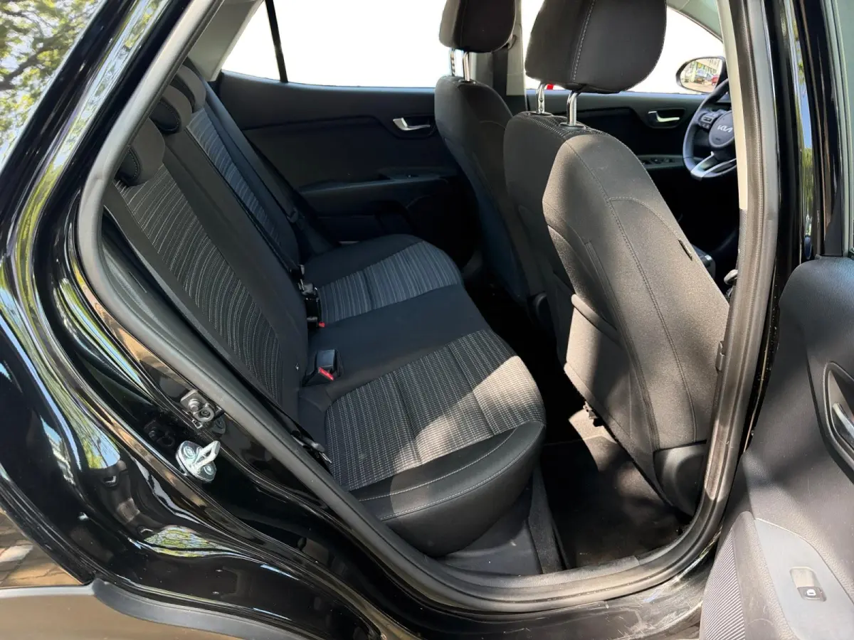 1.0 T-GDi MHEV DynamicLine Navigatie | Climate Control | Cruise Control | Apple CarPlay & Android Auto | Resterende fabrieksgarantie TM 150.000 KM | 2035