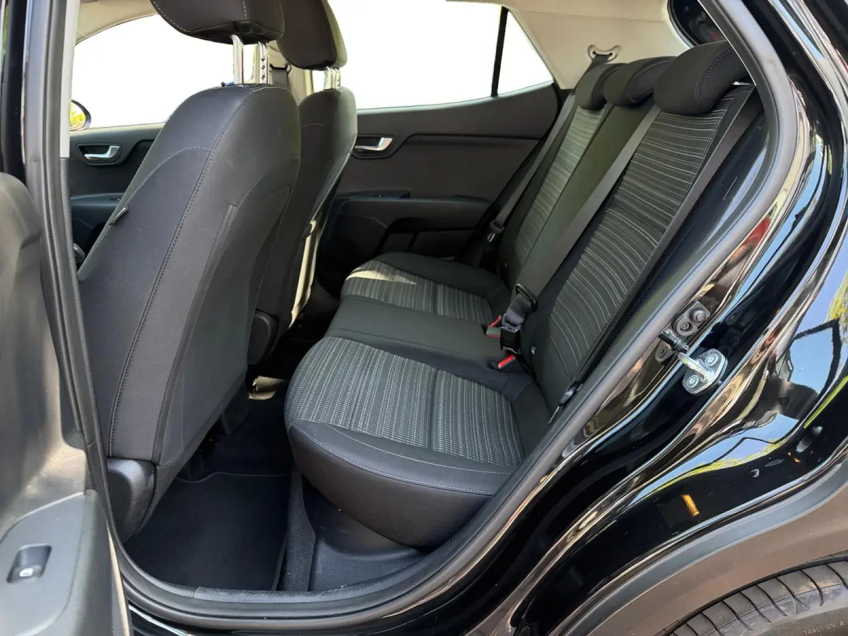 1.0 T-GDi MHEV DynamicLine Navigatie | Climate Control | Cruise Control | Apple CarPlay & Android Auto | Resterende fabrieksgarantie TM 150.000 KM | 2035