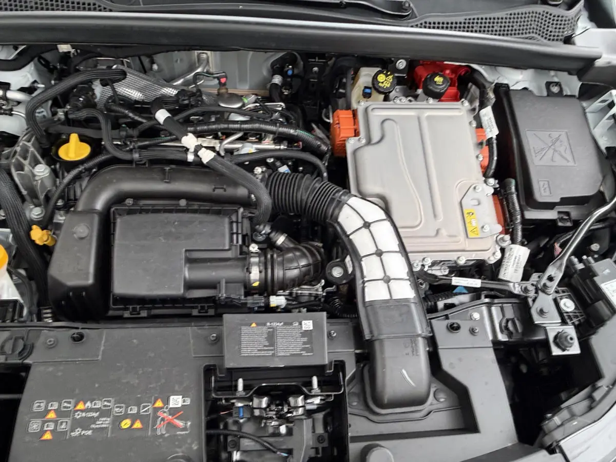 1.8 HEV Instyle | €3.000,- voorraadvoordeel! | Adaptive Cruise Control | Bekleding Leder | Climate Control | Elektrische Kofferklep | Elektrische Stoelen | Google Navigatie | Panoramadak |