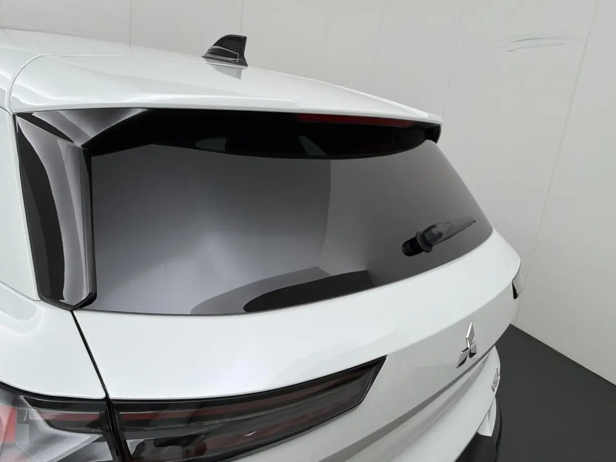 1.8 HEV Instyle | €3.000,- voorraadvoordeel! | Adaptive Cruise Control | Bekleding Leder | Climate Control | Elektrische Kofferklep | Elektrische Stoelen | Google Navigatie | Panoramadak |