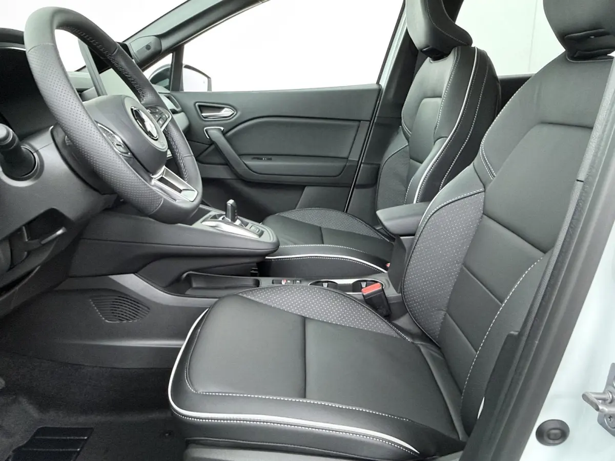 1.8 HEV Instyle | €3.000,- voorraadvoordeel! | Adaptive Cruise Control | Bekleding Leder | Climate Control | Elektrische Kofferklep | Elektrische Stoelen | Google Navigatie | Panoramadak |