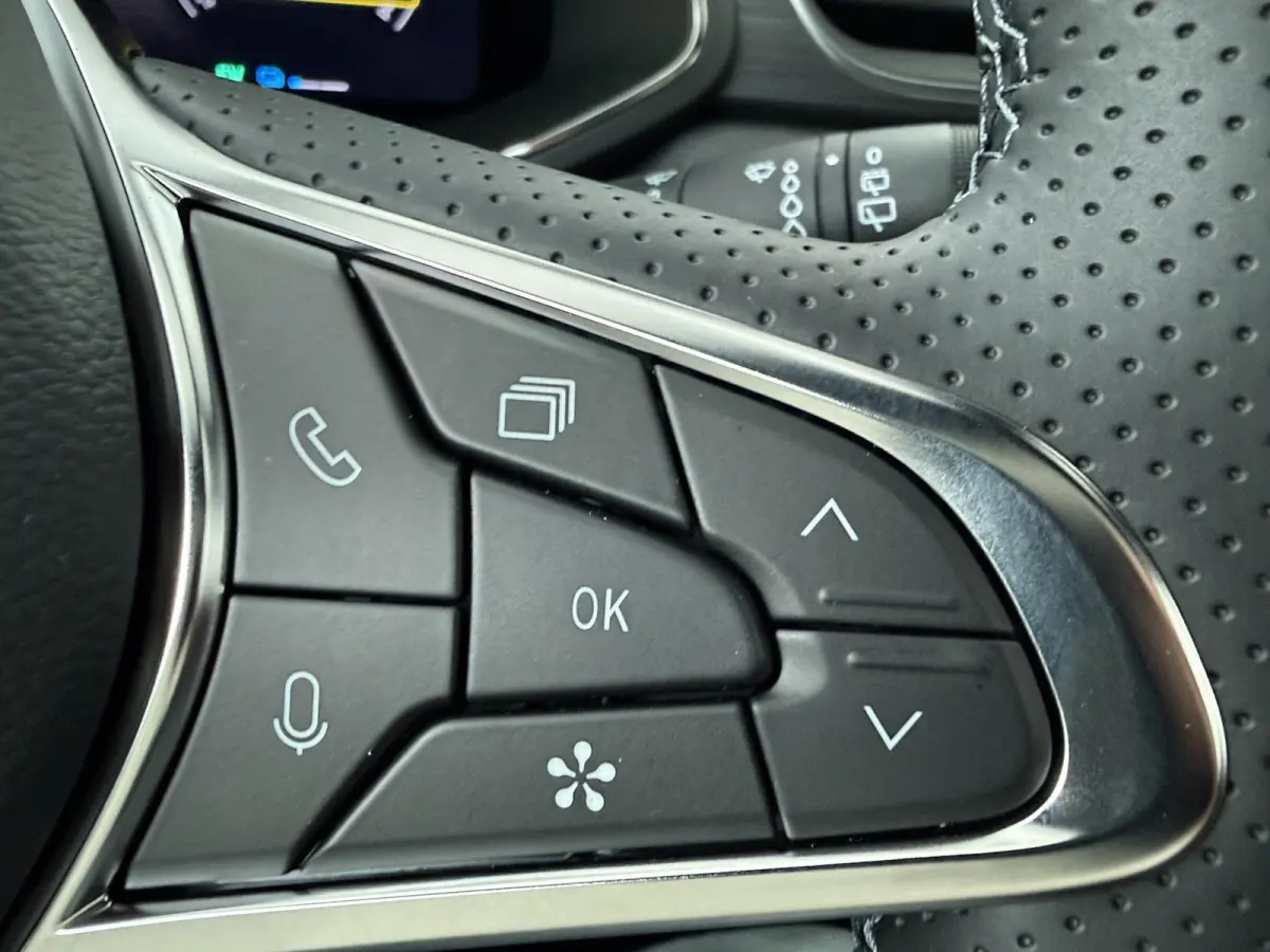 1.8 HEV Instyle | €3.000,- voorraadvoordeel! | Adaptive Cruise Control | Bekleding Leder | Climate Control | Elektrische Kofferklep | Elektrische Stoelen | Google Navigatie | Panoramadak |