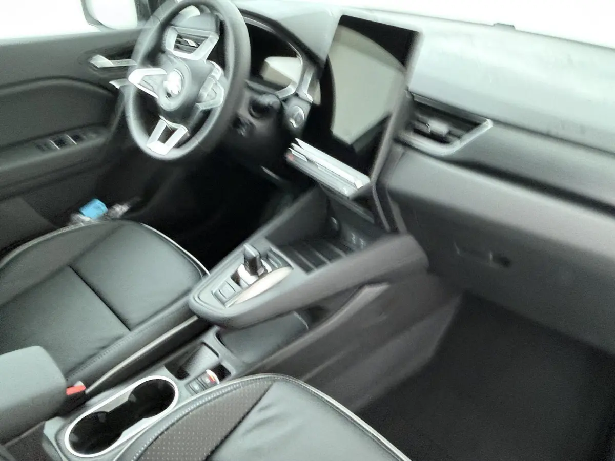 1.8 HEV Instyle | €3.000,- voorraadvoordeel! | Adaptive Cruise Control | Bekleding Leder | Climate Control | Elektrische Kofferklep | Elektrische Stoelen | Google Navigatie | Panoramadak |