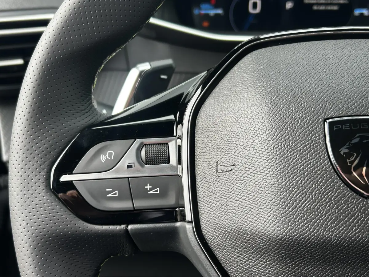 1.2 Hybrid 110 e-DCS6 GT | Camera | Navigatie | Adaptieve Cruise Control | Apple Carplay/Android Auto