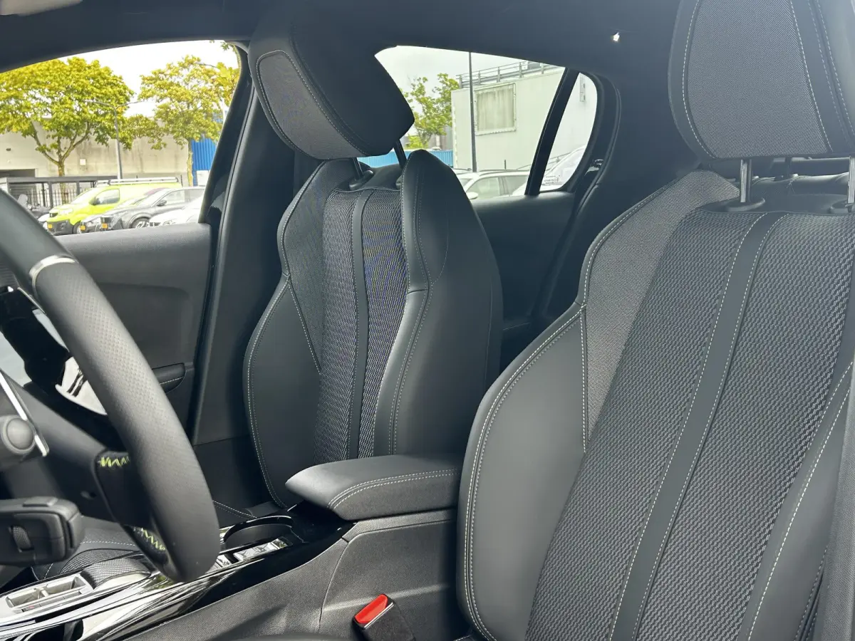 1.2 Hybrid 110 e-DCS6 GT | Camera | Navigatie | Adaptieve Cruise Control | Apple Carplay/Android Auto