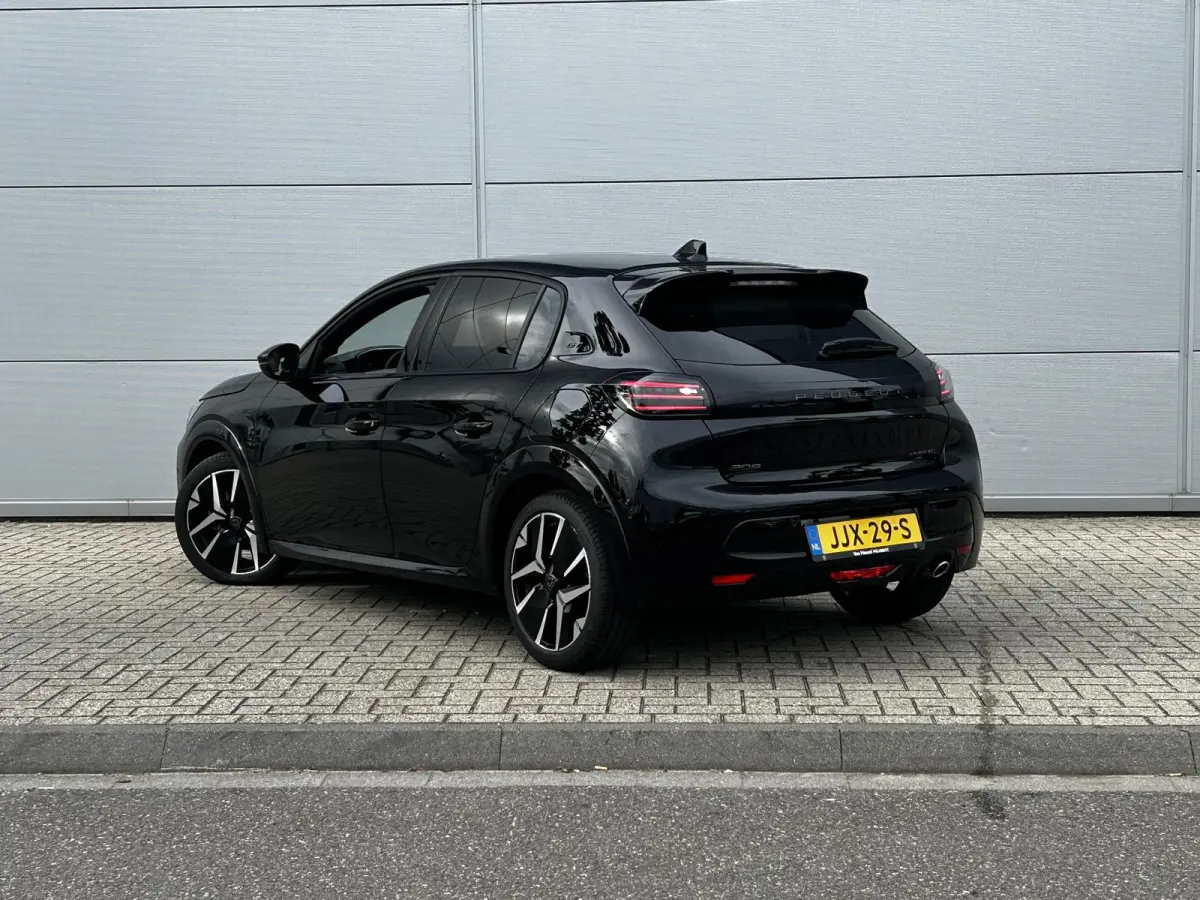 1.2 Hybrid 110 e-DCS6 GT | Camera | Navigatie | Adaptieve Cruise Control | Apple Carplay/Android Auto
