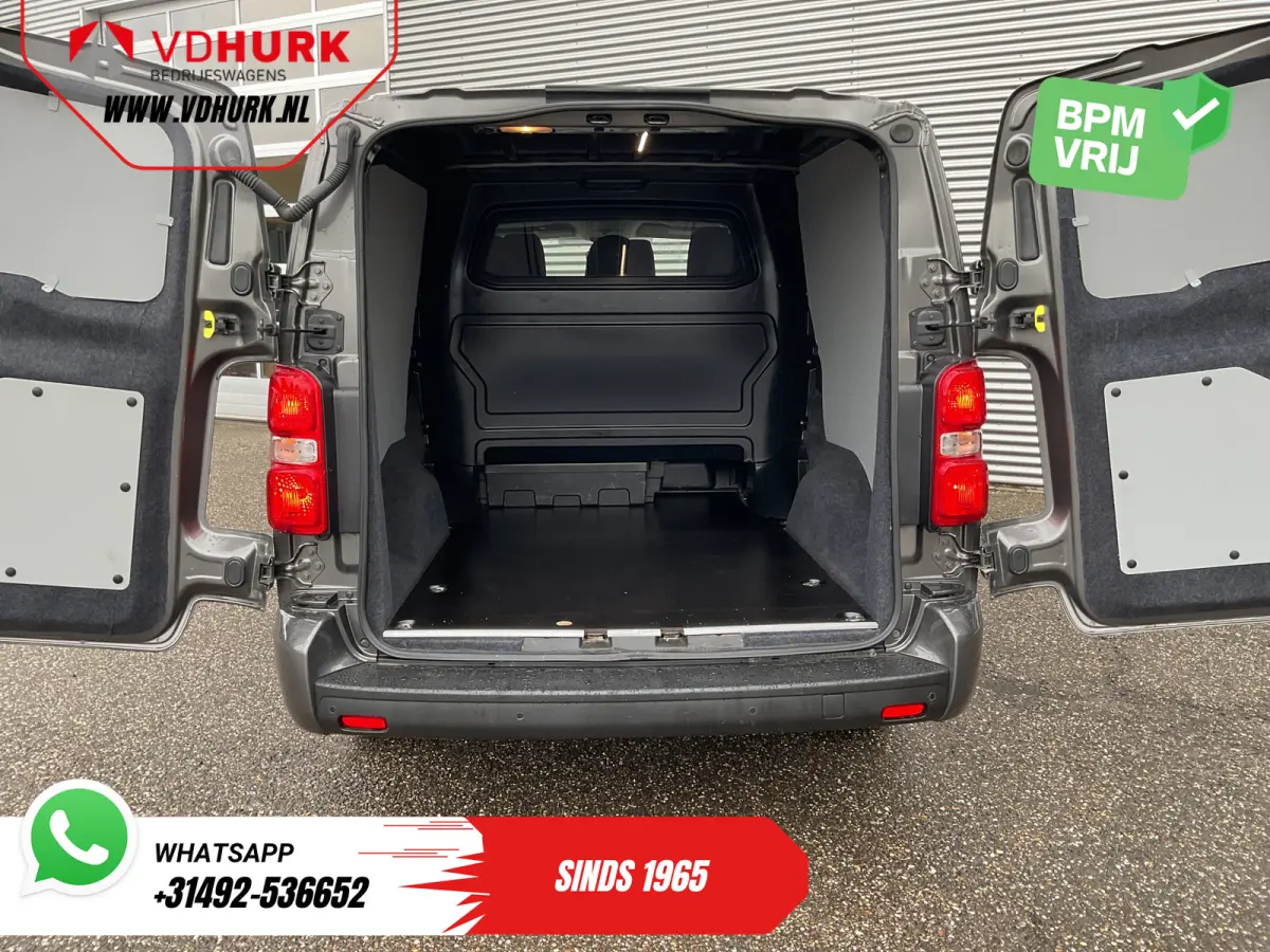 2.0 MJ 180 pk Aut. DC Dubbel Cabine Xenon/ 2x Schuifdeur/ Carplay/ Keyless/ Navi/ Climate/ Camera/ Cruise/ 17’LMV/ PDC