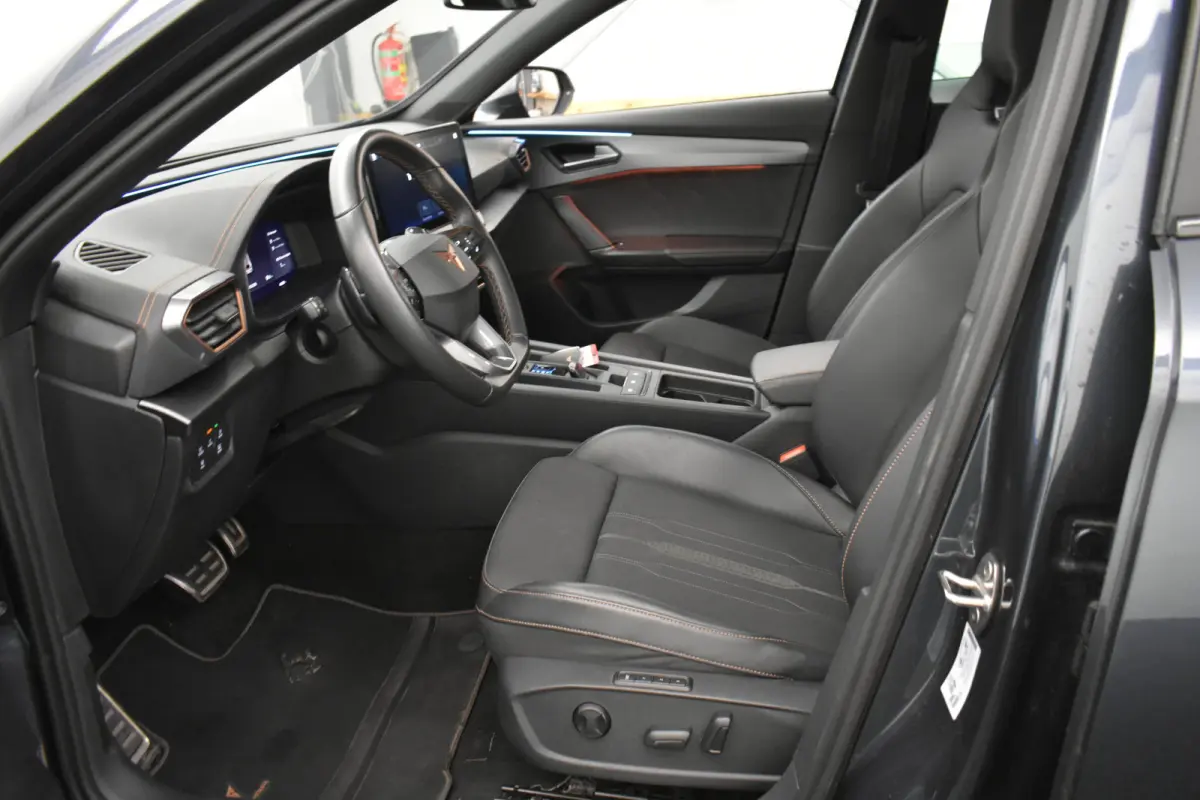 1.4 e-Hybrid VZ 245 PK 360°Camera MemSeats EL Trekh+aKlep