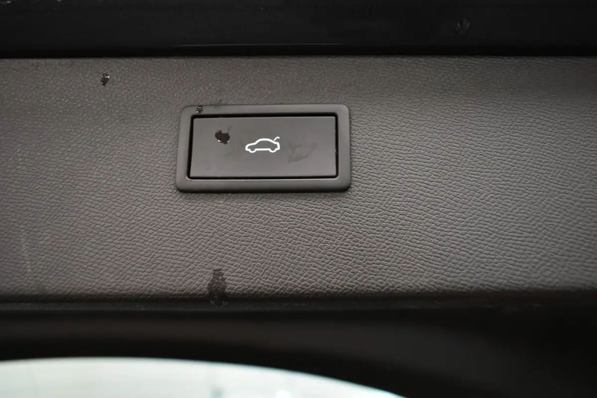 1.4 e-Hybrid VZ 245 PK 360°Camera MemSeats EL Trekh+aKlep