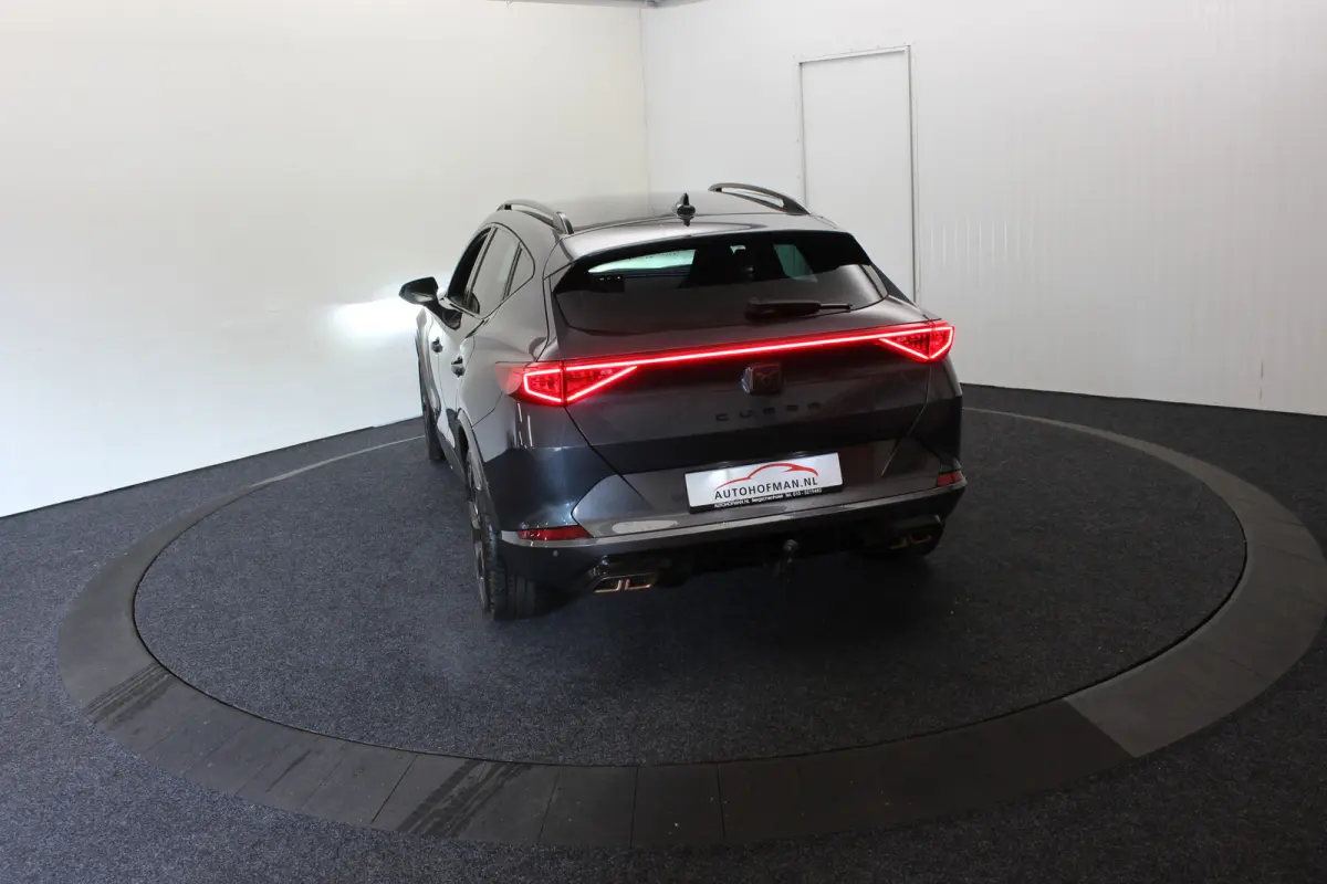 1.4 e-Hybrid VZ 245 PK 360°Camera MemSeats EL Trekh+aKlep