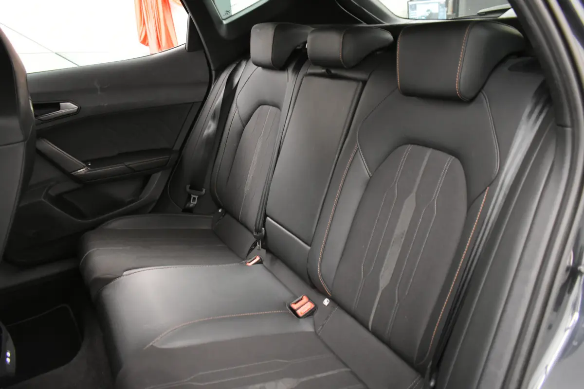 1.4 e-Hybrid VZ 245 PK 360°Camera MemSeats EL Trekh+aKlep