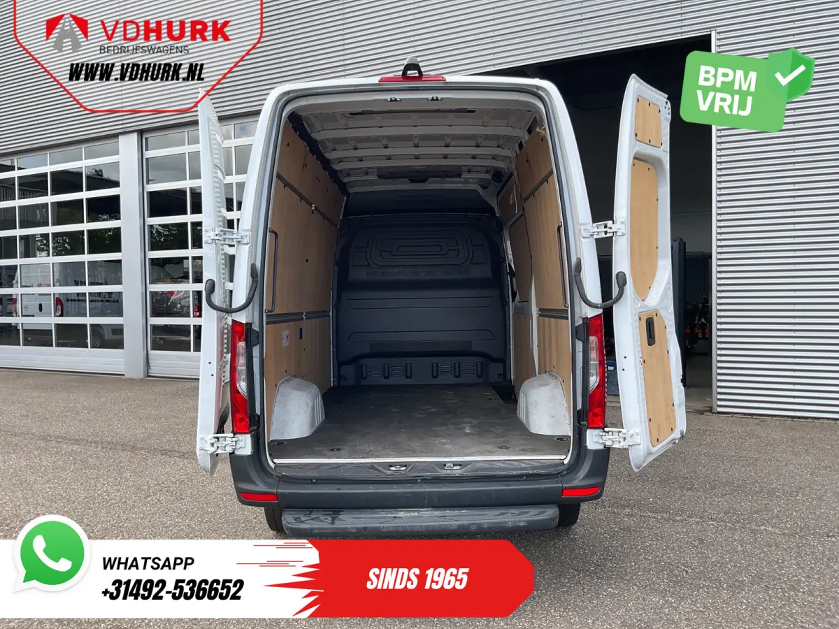 317 CDI L2H2 Aut. LED/ 270Gr.Deuren/ Stoelverw./ Gev.Stoel/ Navi/ Airco/ Camera/ Cruise/ PDC