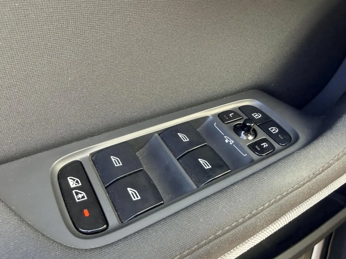 Long Range Dual Motor Launch Edition Trekhaak|Panoramadak|ACC|Applecarplay