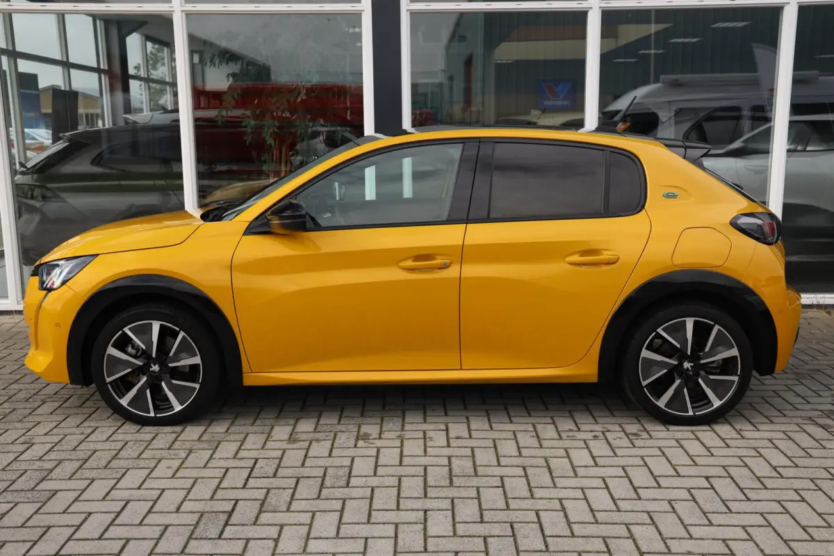 EV GT 350 50 kWh|Pano|Stoelverwarming|Camera|Apple carplay+Android auto|Clima|Cruise