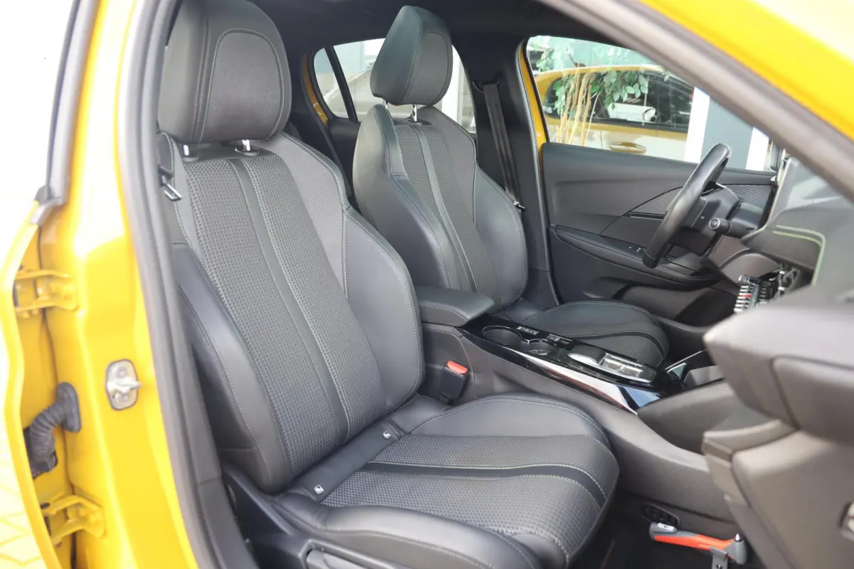 EV GT 350 50 kWh|Pano|Stoelverwarming|Camera|Apple carplay+Android auto|Clima|Cruise