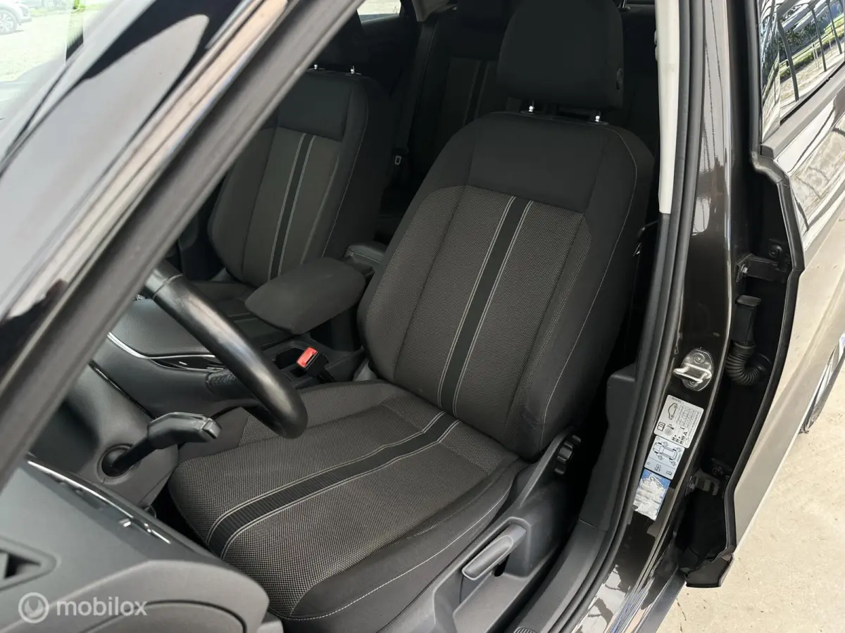 1.0 TSI Style TREKHAAK/CARPLAY/ACC/STL.VRW