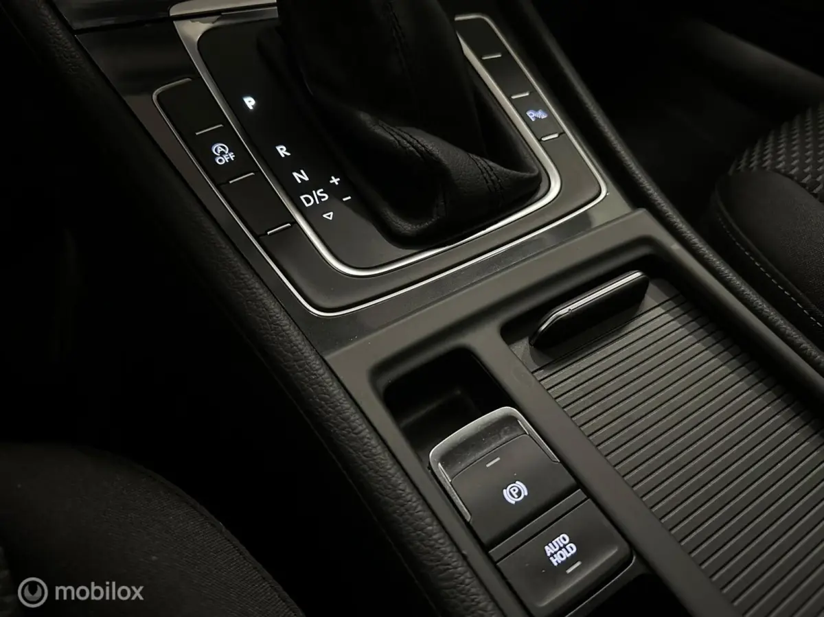 1.6 TDI DSG Comfortline Business